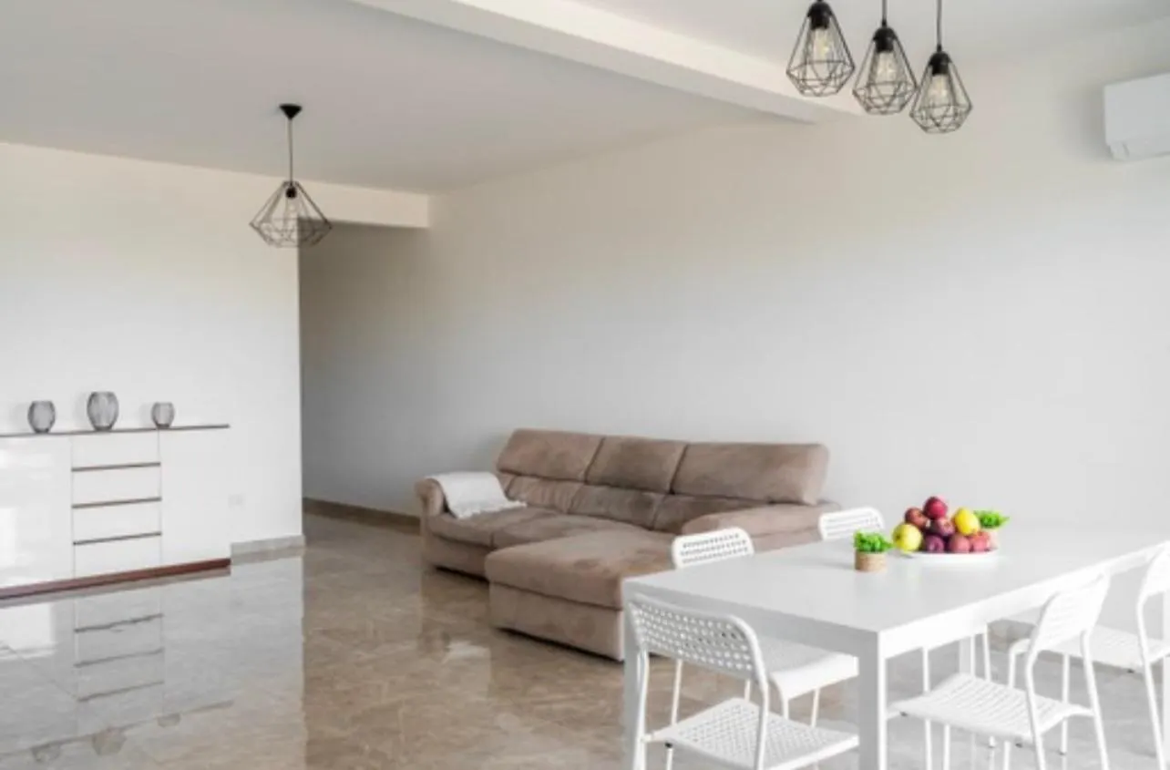 3 Bedroom Apartment In Gudja