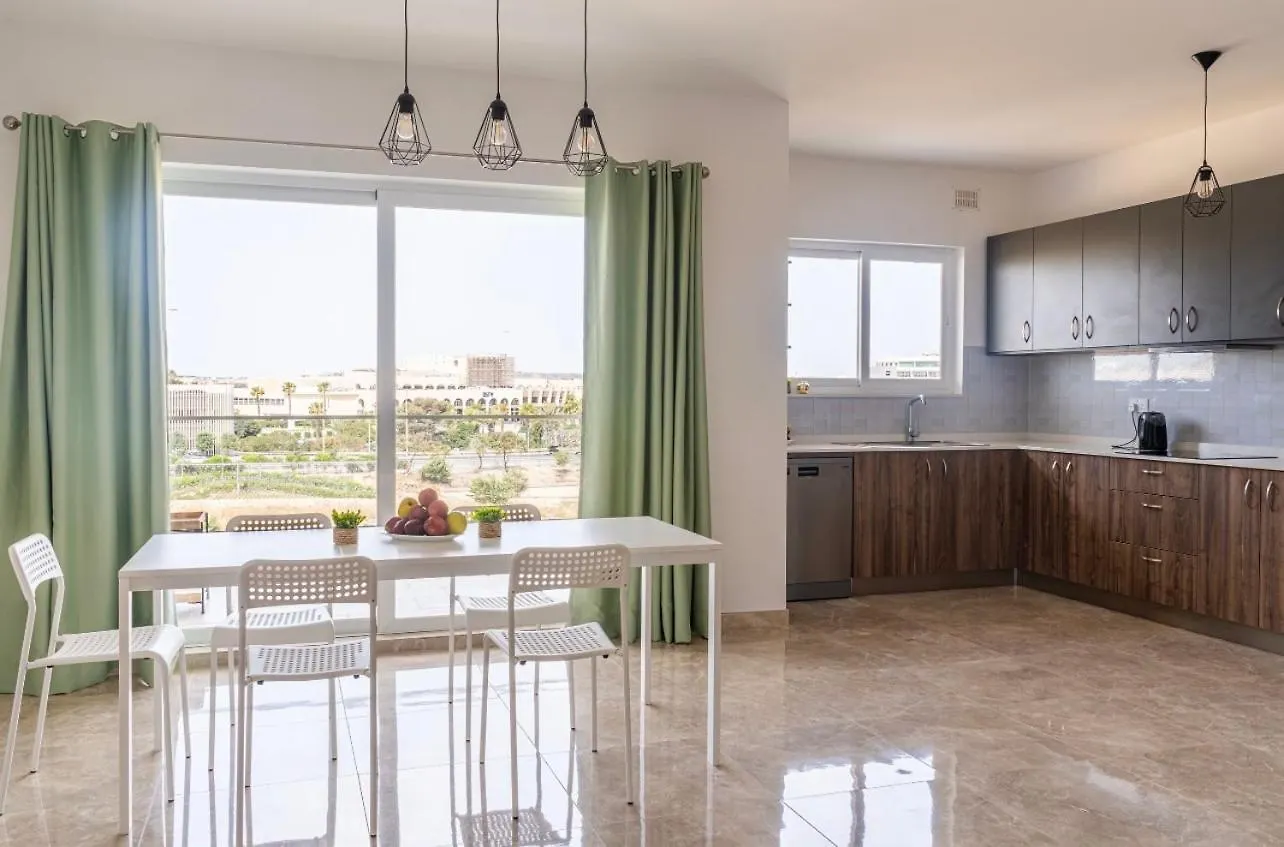 3 Bedroom Apartment In Gudja